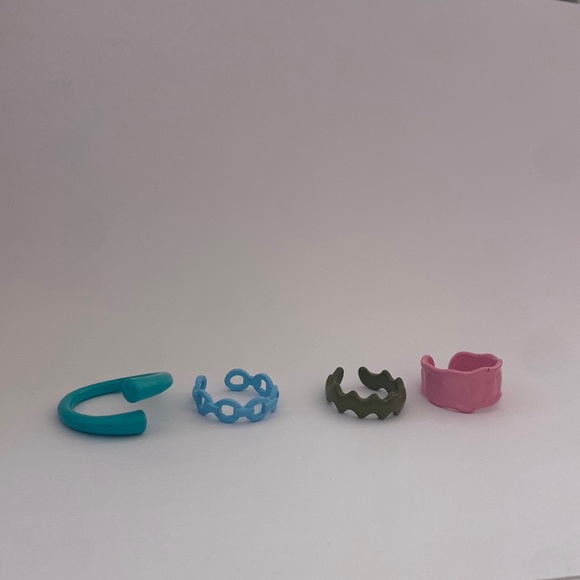 13 Assorted Colored Rings - Picture 2 of 4